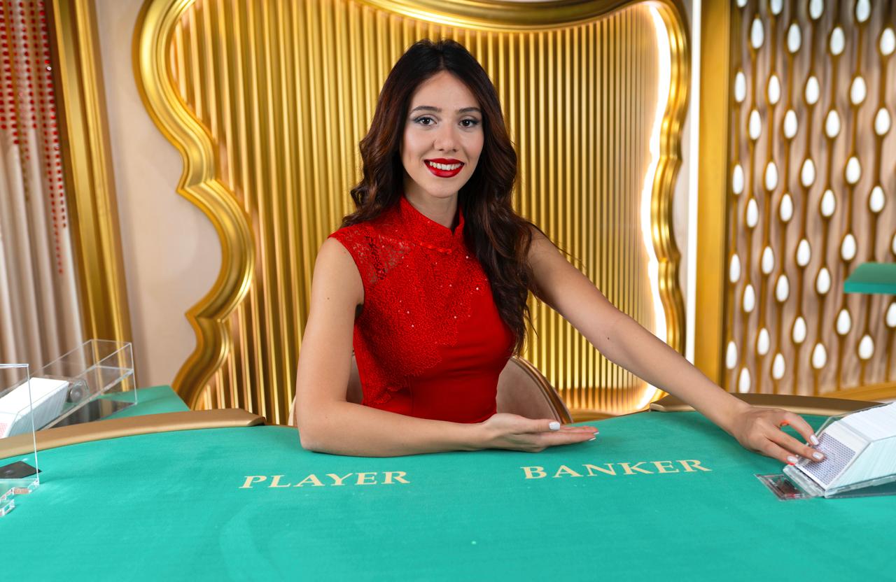 Salon Privé Baccarat F